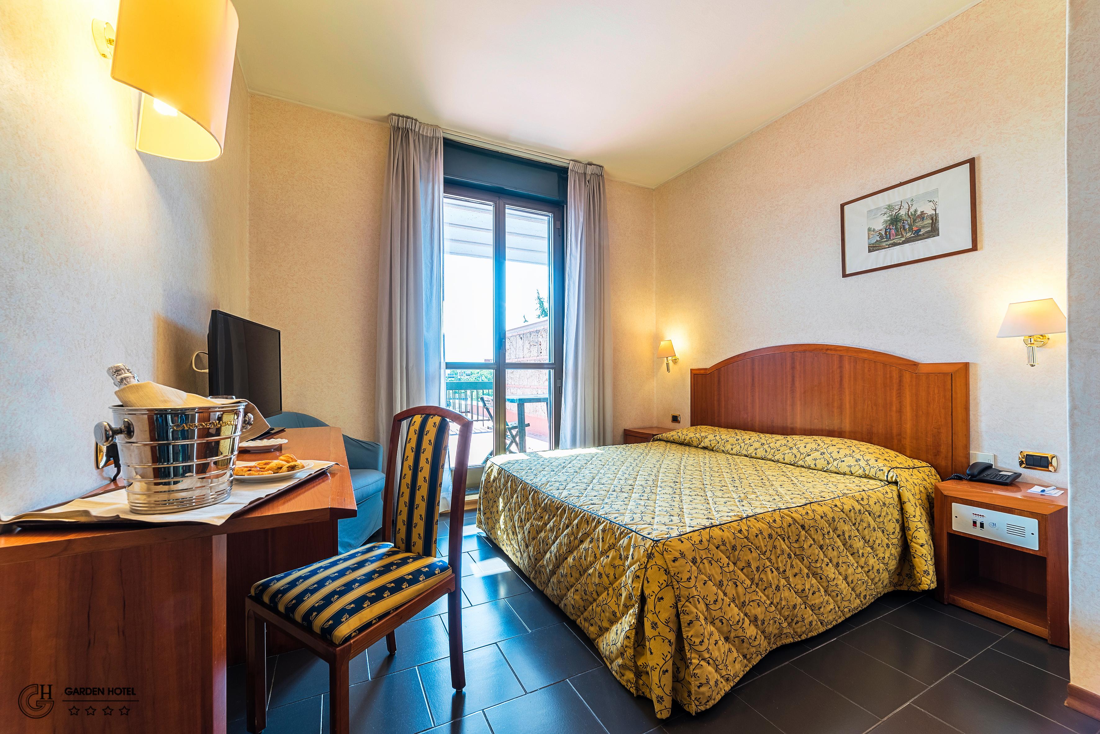 Hotel Garden Terni Exterior foto